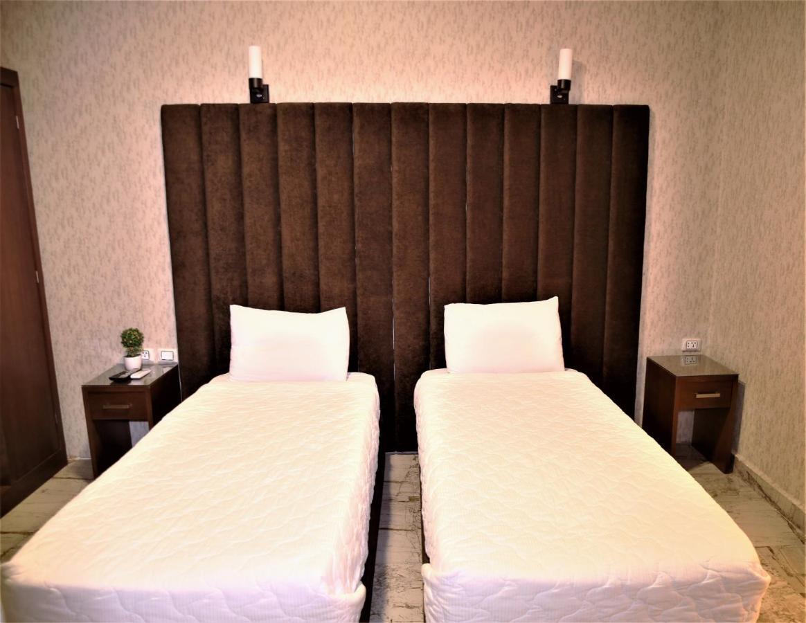 Valencia Hotel カイロ エクステリア 写真